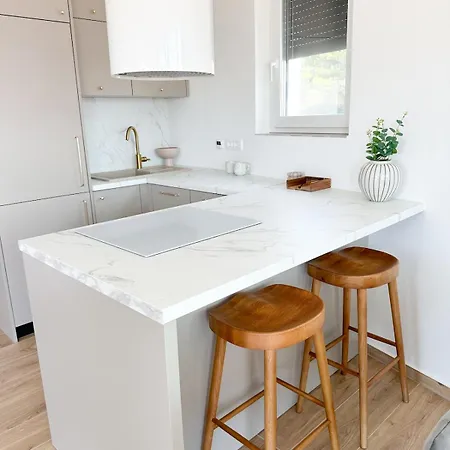 Roza Apartament *