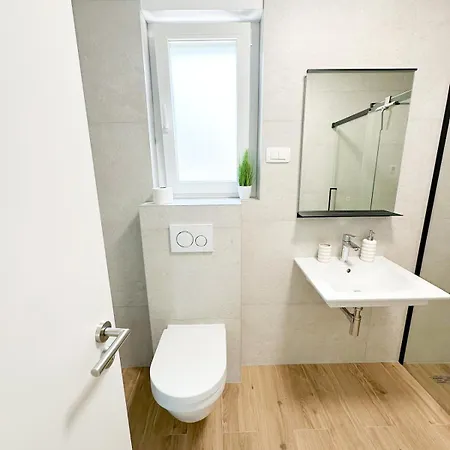 Roza Apartament *