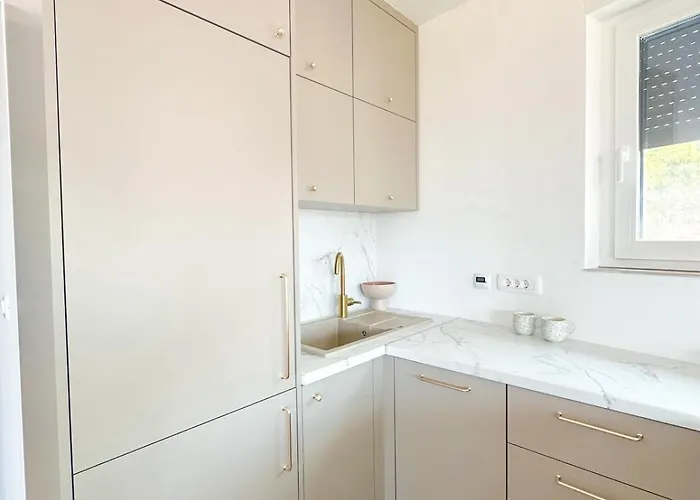 Appartamento Roza Primošten